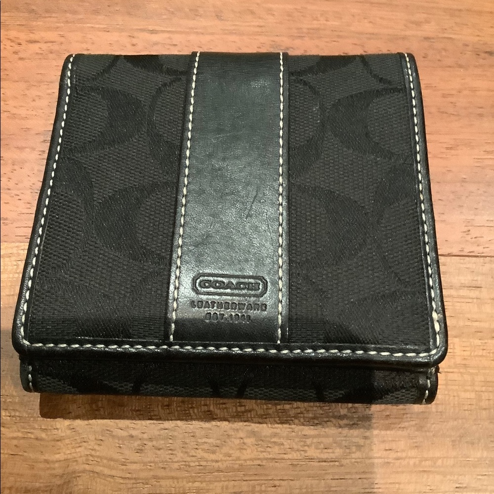 Authentic Coach Wallet - Picture 3 of 3